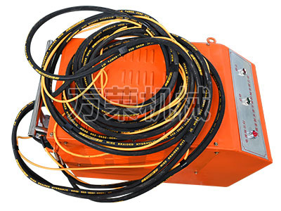 環(huán)槽壓鉚機